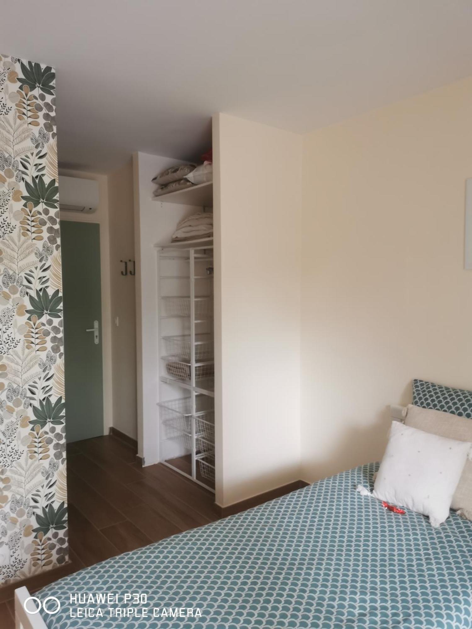 Apartment Les Pins Parking Prive Exterieur Lit King Size 180 Nîmes
